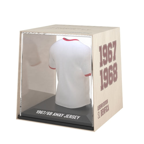 Benfica 67/68 - Away